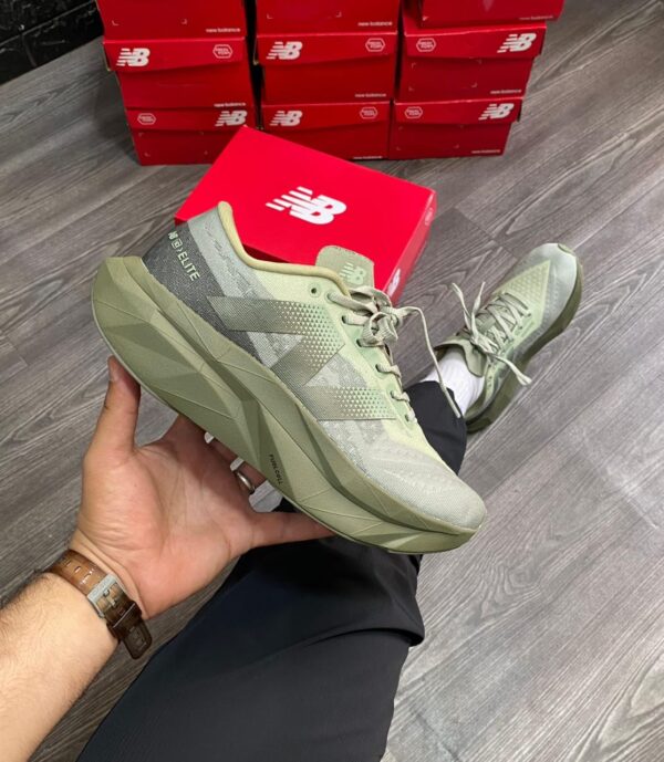 New Balance FuelCell Rebel v4